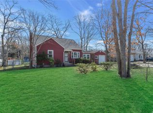 43 17th Ave, Ronkonkoma, NY 11779