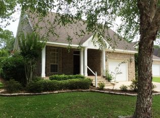 30320 Green Ct, Daphne, AL 36527