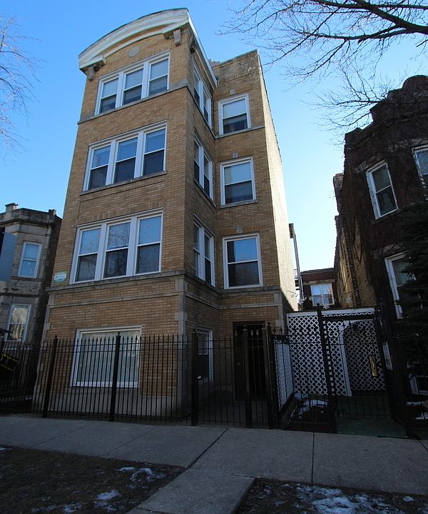 1st image of 3249 W Potomac Ave #1R
