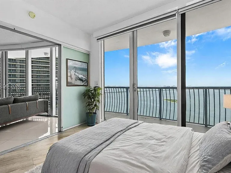 1750 N Bayshore Dr #4901 — Photo 8
