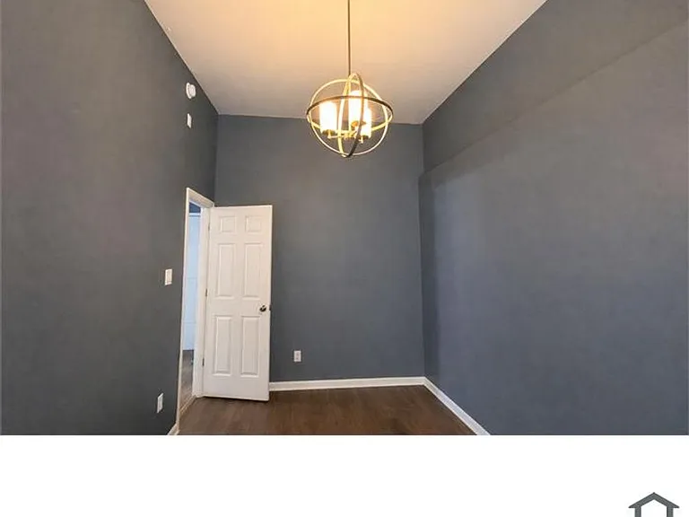 430 Case Ave E — Photo 10