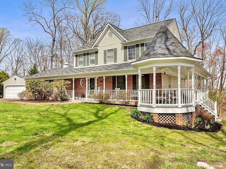 1st image of 10465 East Ct