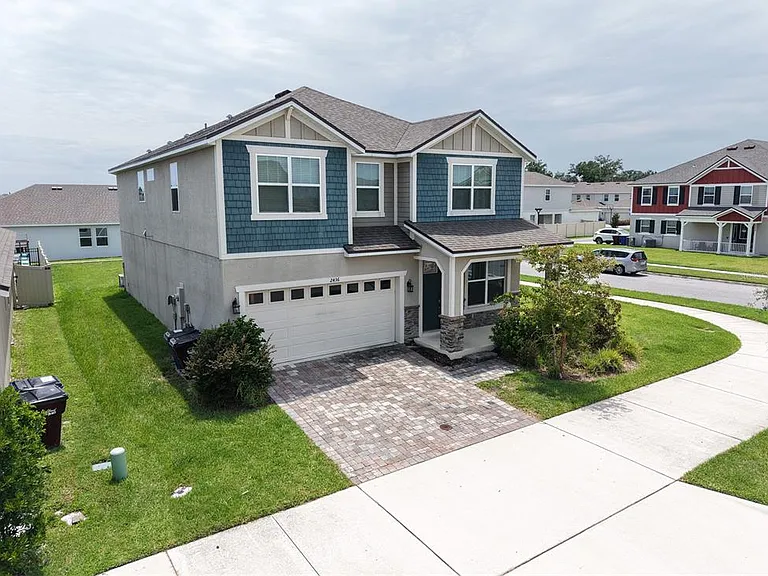 2436 Blowing Breeze Ave — Photo 2