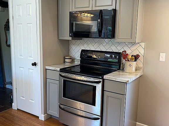 Range and pantry
