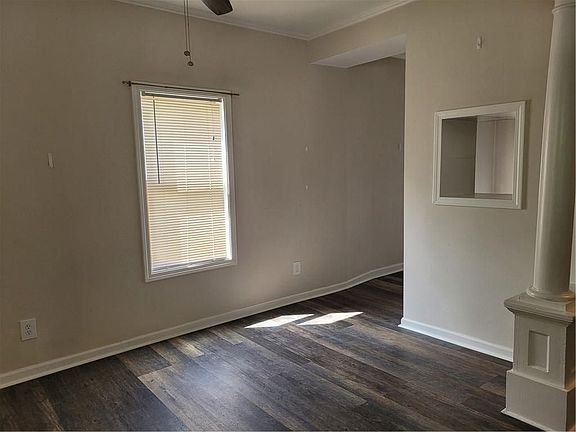 3rd image of 2 Woodlawn Ave