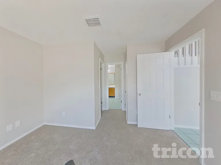 3257 Brewster Dr — Photo 7