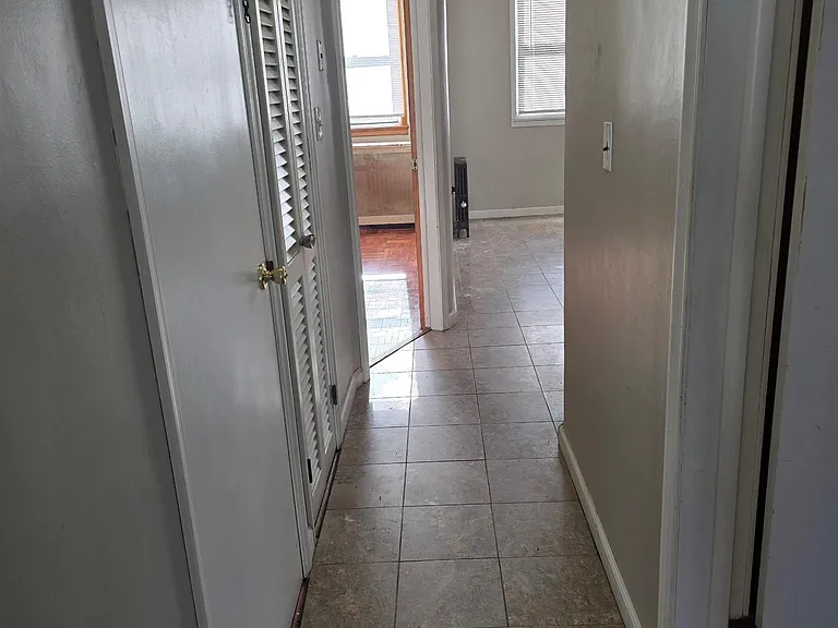 14 Newark Bay Ct — Photo 12