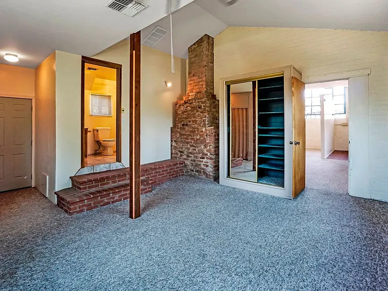 2920 E Mabel St #2 — Photo 16