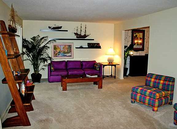 3rd image of 770 Oak Knoll Dr