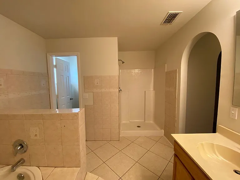 8846 104th Ave — Photo 17