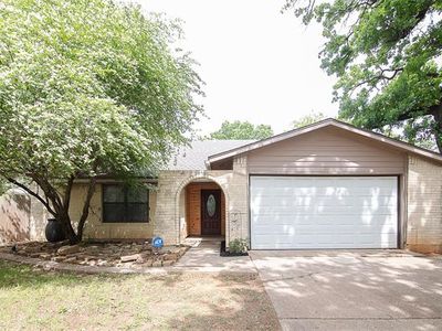 1307 Shady Holw, Euless, TX, 76039