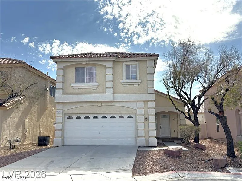 3 bed, 2.5 bath, 1656 sqft, $1,895 — Photo 1