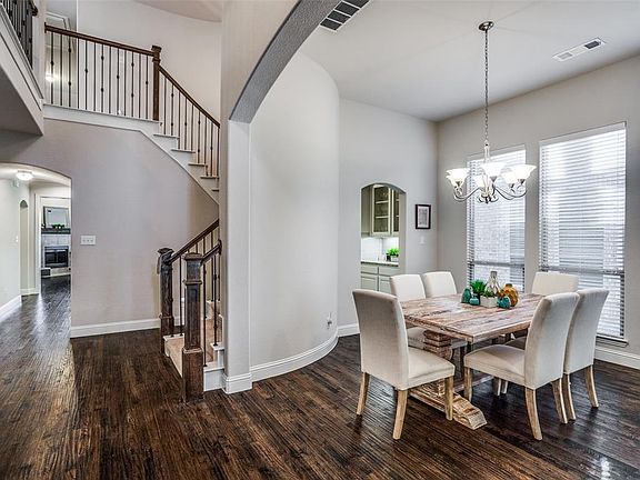 5th image of 4516 Tortuga Ln