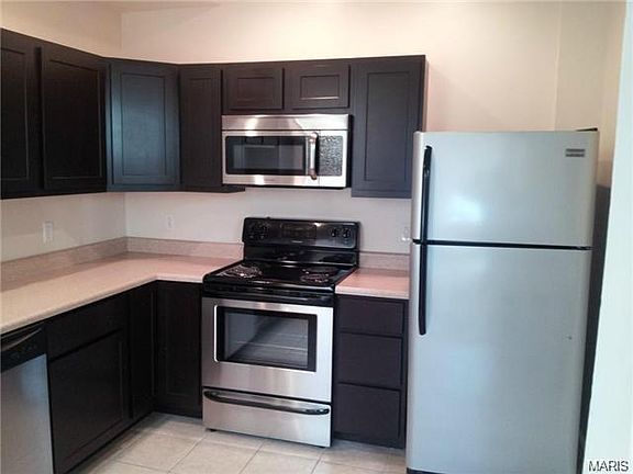 5th image of 4458 Delor St