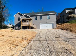 8411 Standifer Gap Rd, Chattanooga, TN 37421