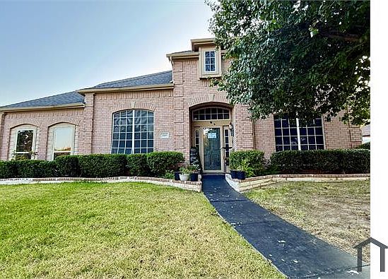 3rd image of 3009 Saint Lynda Dr