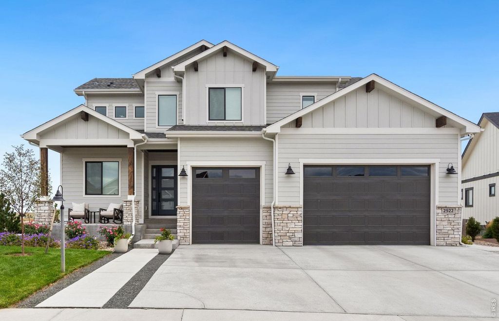 2922 Lake Verna Dr