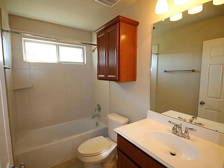 9103 Arvada Bay Ct — Photo 13