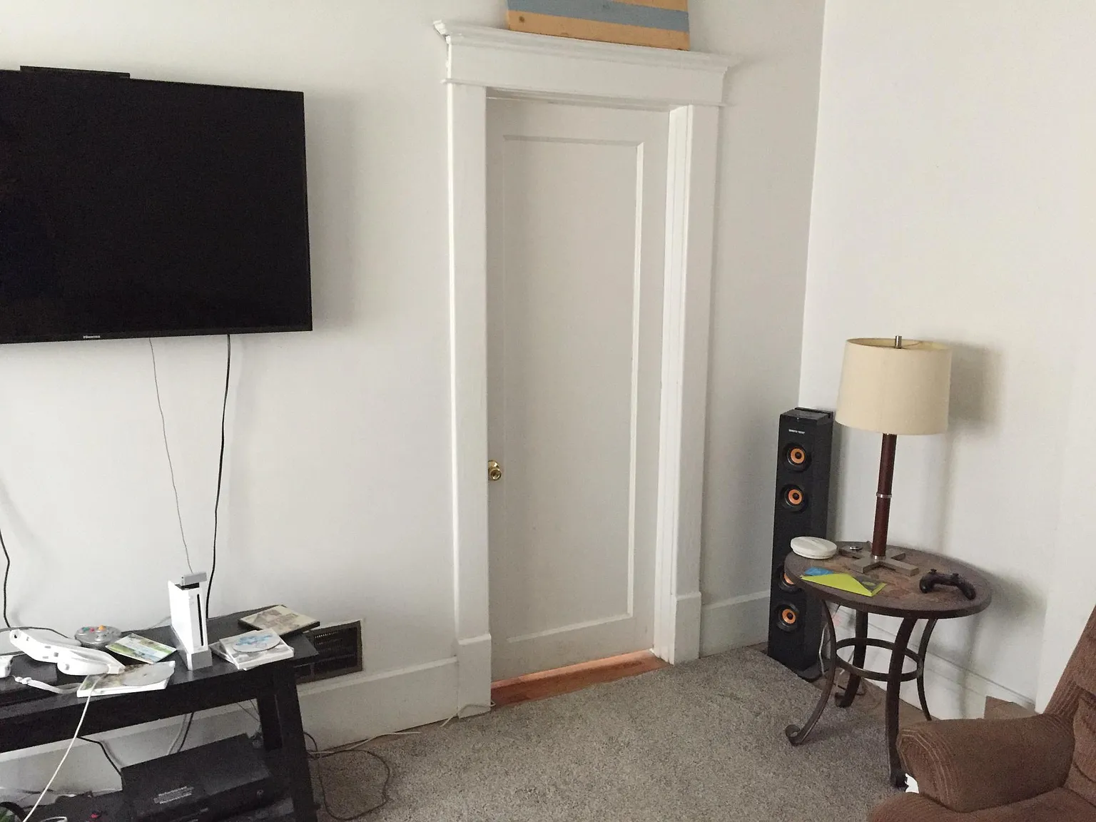 5 bed, 2300 sqft, $3,000 — Photo 3