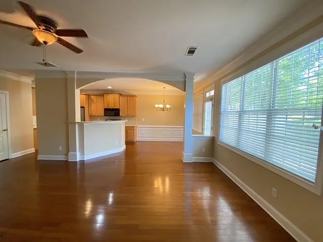 2511 Gadsen Walk — Photo 10