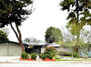 1415 S Conyer St, Visalia, CA 93277