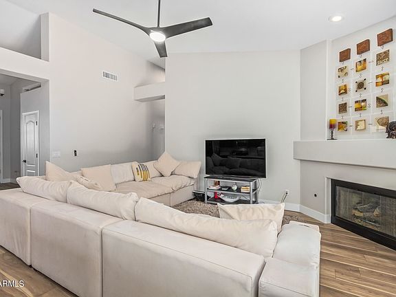 5th image of 6407 E Betty Elyse Ln