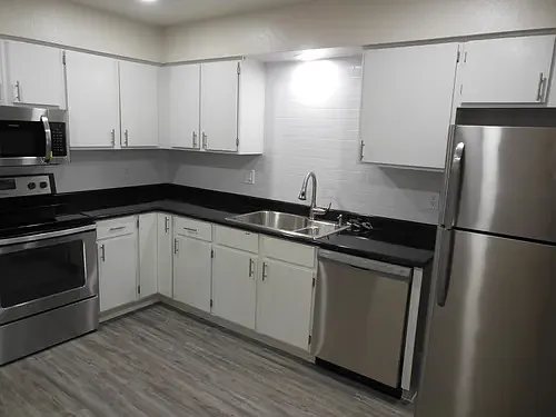 East View Apartments — Photo 1