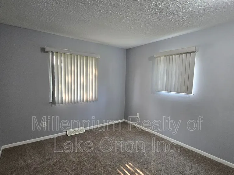 730 Harry Paul Dr — Photo 16