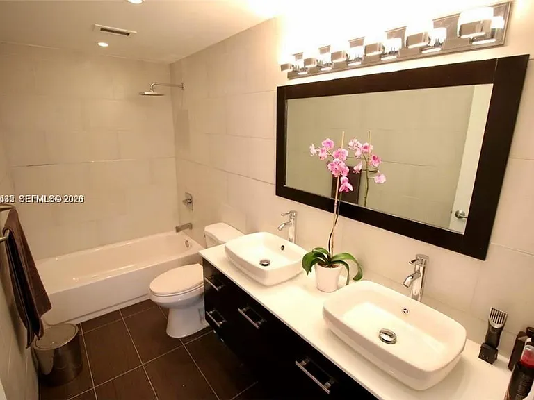 900 Bay Dr #1027 — Photo 13