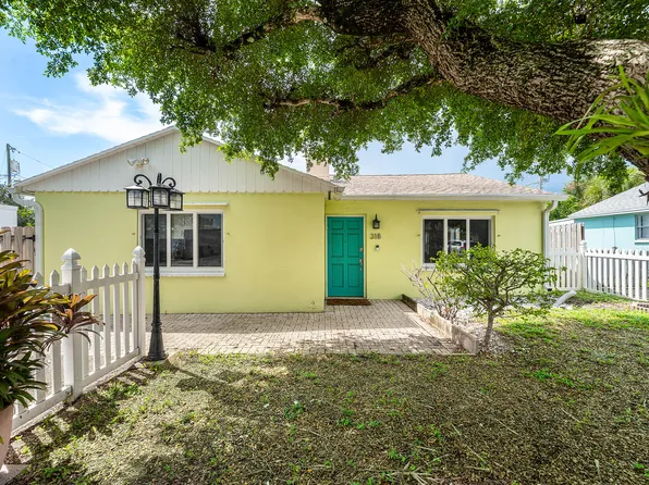 318 W Mango Street W, Lantana, FL 33462