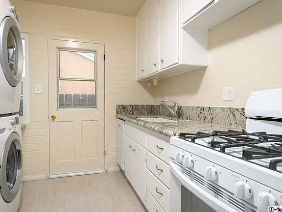 5th image of 10330 Oro Vista Ave