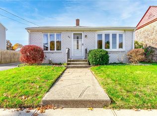 71 2nd St, Pawtucket, RI 02861