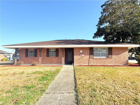 100 Apple Ct, Luling, LA 70070