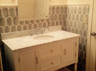 1383 Manchester Ln NW, Washington, DC