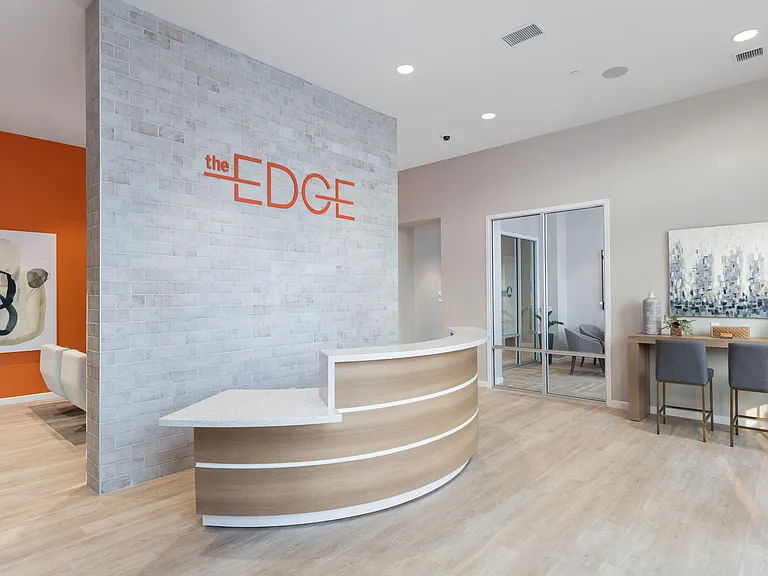The Edge — Photo 31