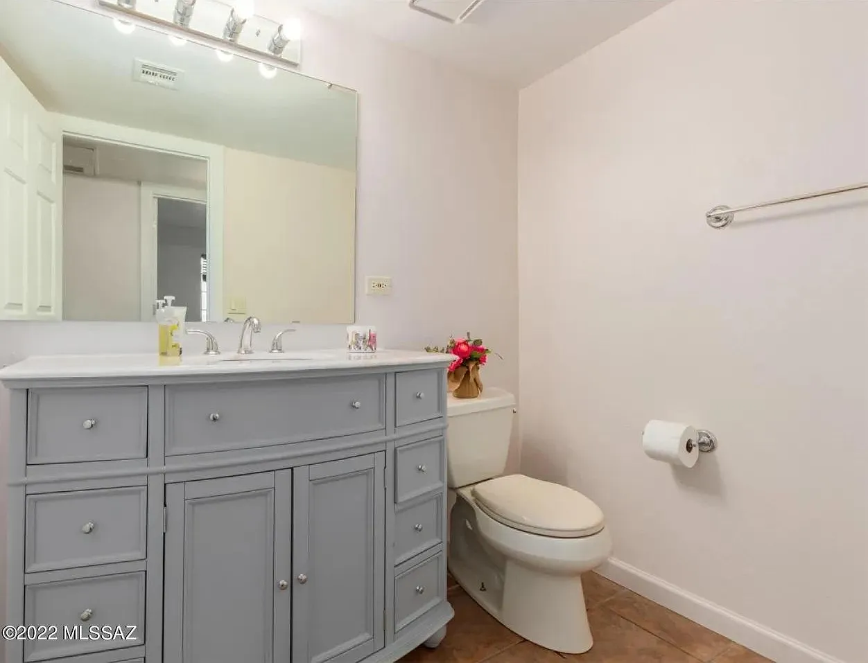 2 bed, 915 sqft, $1,450 — Photo 4