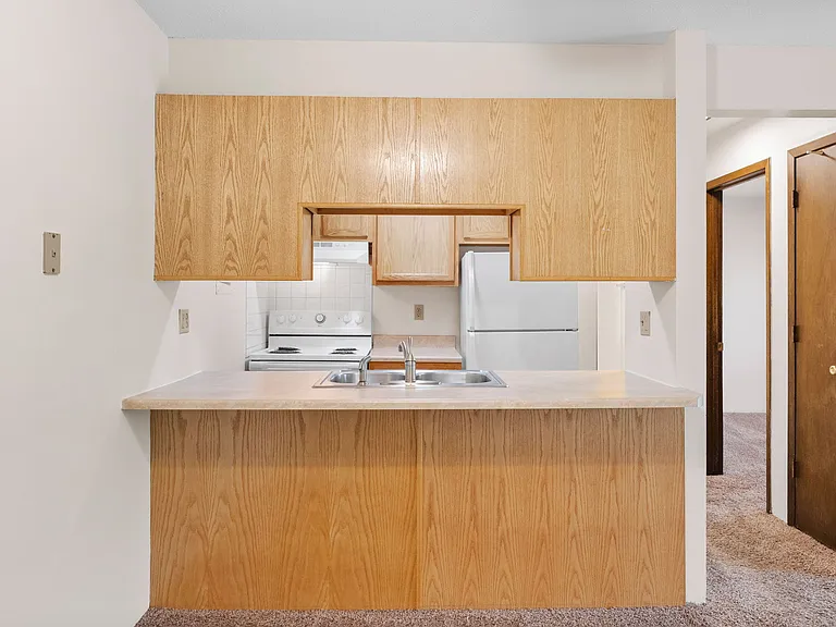 Kitchen bar