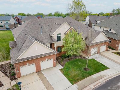 29361 Woodpark Cir, Warren, MI, 48092