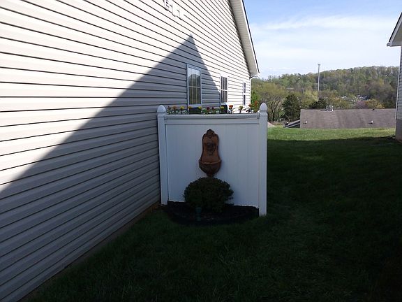 2nd image of 5224 Sinclair Dr