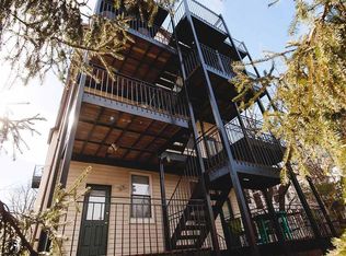988 Hatch St APT 1, Cincinnati, OH 45202
