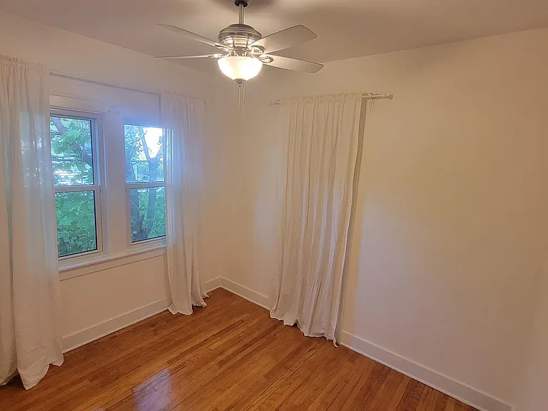505 Graceland St NE — Photo 15