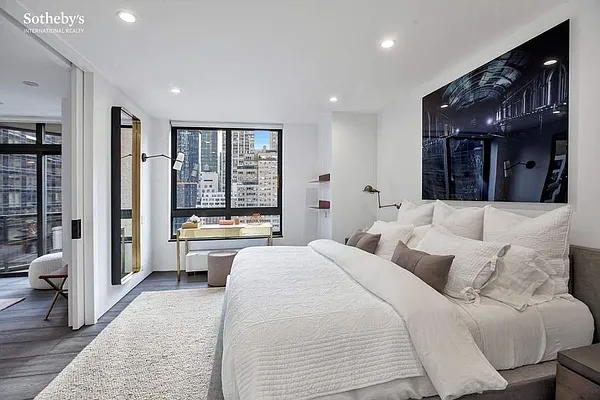 Sold by Sotheby's International Realty | media 47