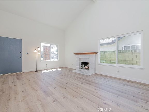 2nd image of 13635 Palm St