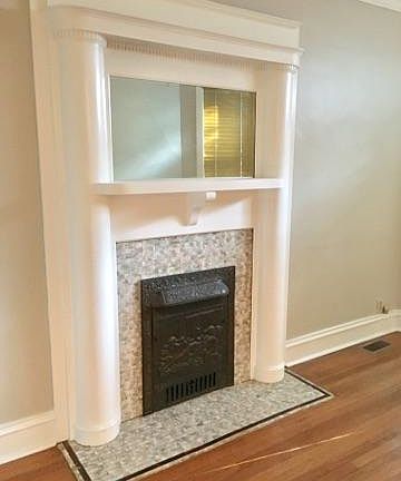 Fireplace in Living Room (non-working)