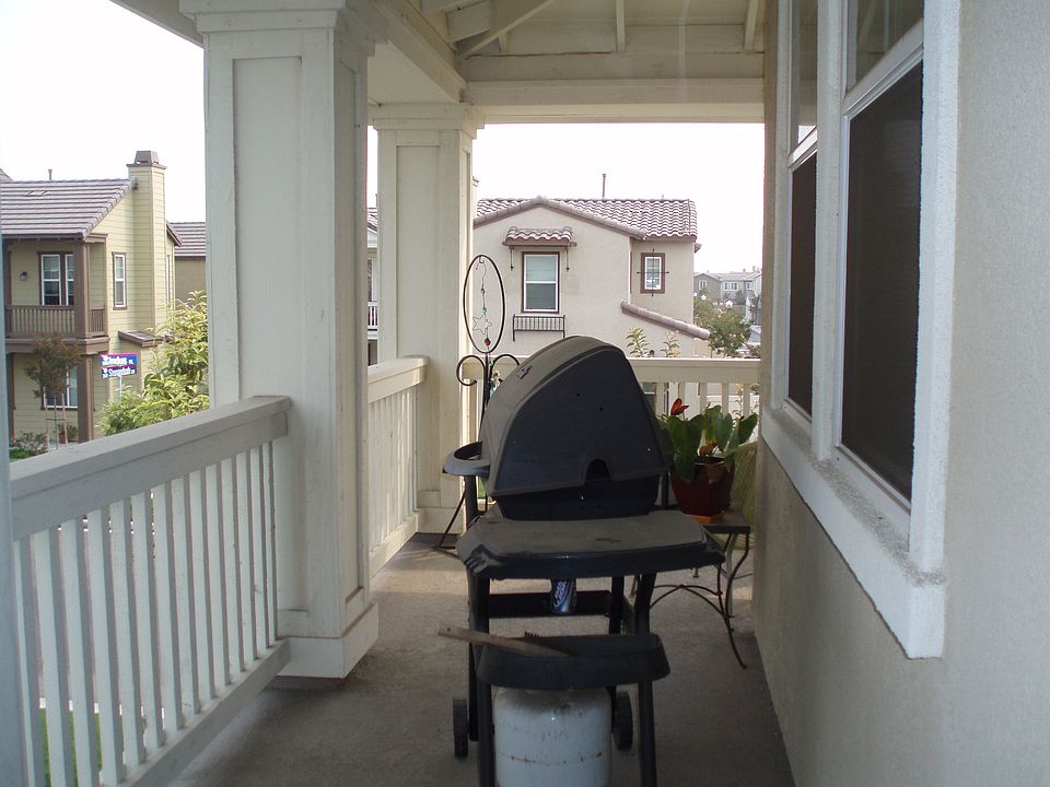 2nd image of 3042 Shenandoah Dr
