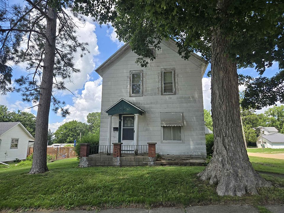 1st image of 402 W Dixon St