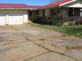 395 Abbott Rd, Barnesville, GA 30204