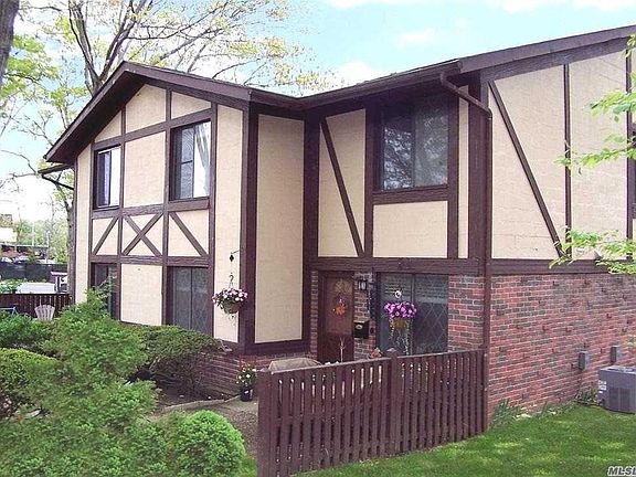 3rd image of 47 Birchwood Dr