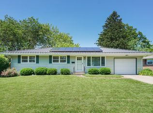 24 Ardith Dr, Normal, IL 61761