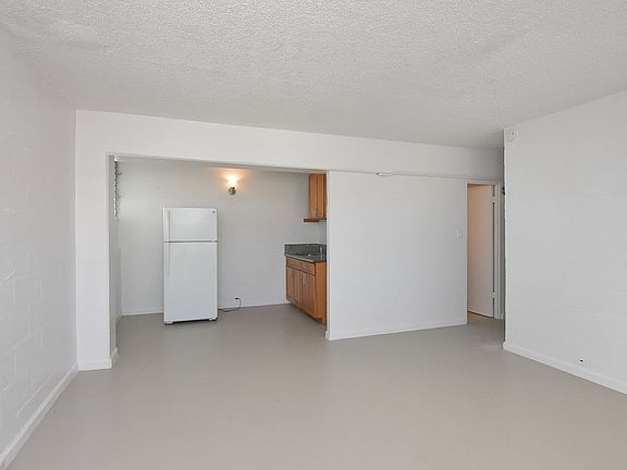 2nd image of 94-321 Pupuole St #304